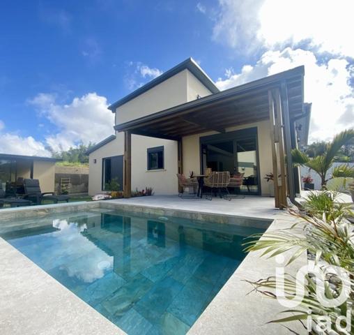 Maison à vendre 6 pièces 195 m² Saint-Pierre