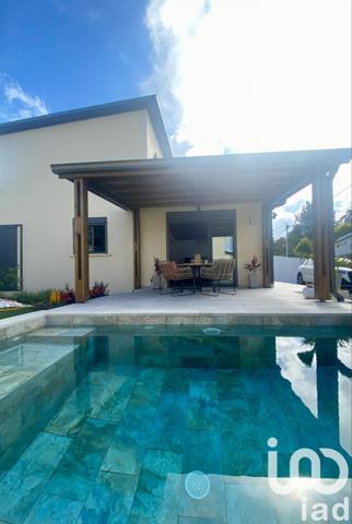 Maison à vendre 6 pièces 195 m² Saint-Pierre