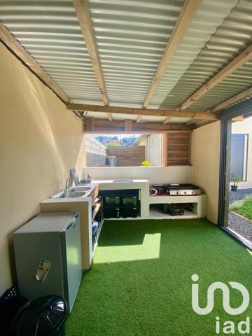 Maison à vendre 6 pièces 195 m² Saint-Pierre