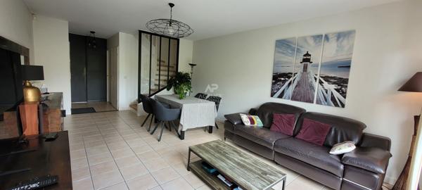 Maison Saint Ouen L'aumone 6 pièces €305 000 ** - Référence 11241