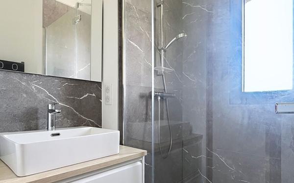 Appartement à louer    4 pièces • 120 m2 Tercis-les-Bains