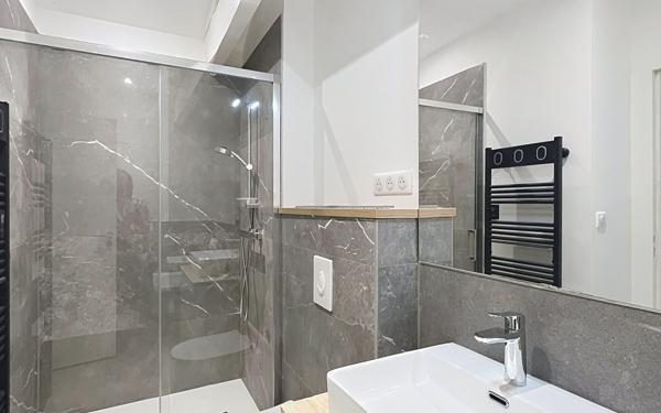 Appartement à louer    4 pièces • 120 m2 Tercis-les-Bains