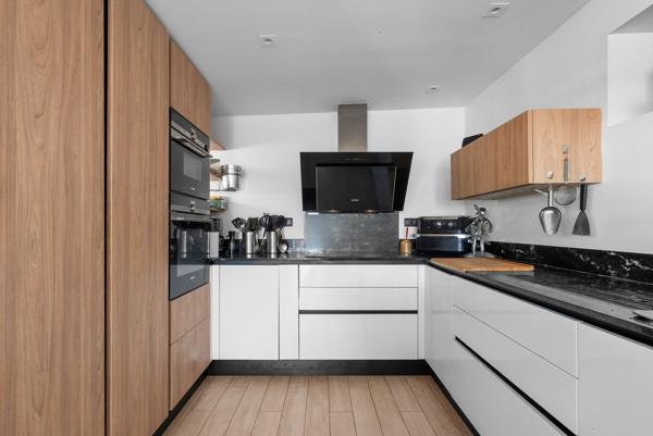 Vente Appartement de luxe Hyères 4 Pièces 107 m²