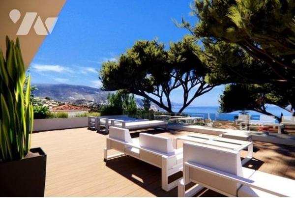 ROQUEBRUNE-CAP-MARTIN - VILLA - DOMAINE PRIVÉ