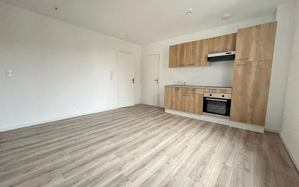 Appartement à louer    3 pièces •  Briatexte