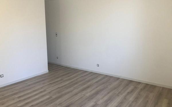 Appartement à louer    3 pièces •  Briatexte