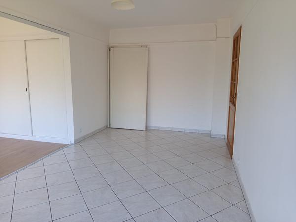 Appartement T2 proche métro et citadelle