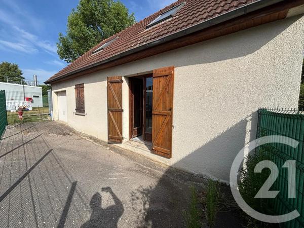 Maison à vendre  5 pièces - 119 m 2   CLAYE SOUILLY  - 77
