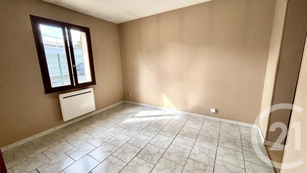 Maison à vendre  5 pièces - 119 m 2   CLAYE SOUILLY  - 77