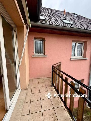 Vente                                                      Appartement
                        
                     3 pièces                      89 m2                     à Valdoie