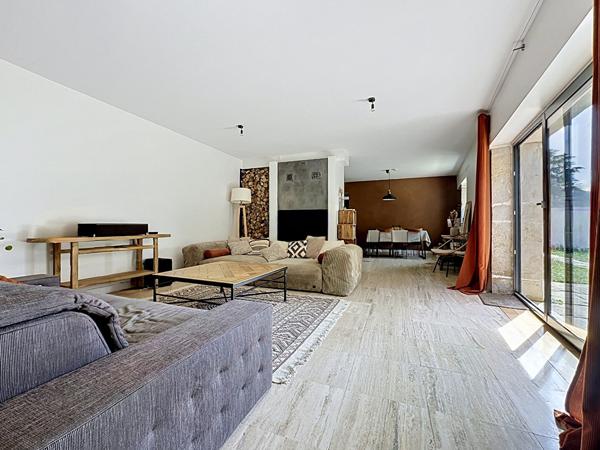 Maison 6 pièces 204 m2