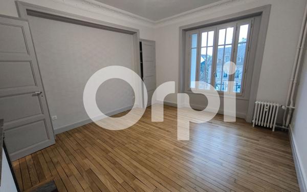 Appartement à vendre    5 pièces • 126,15 m2 Brive-la-Gaillarde