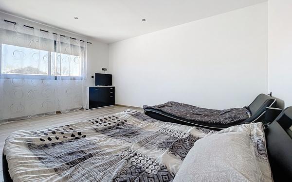 Maison à vendre    5 pièces •  Périgny