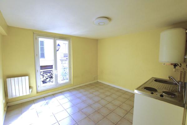 Appartement Pontoise - 1 pièce - 18 m²