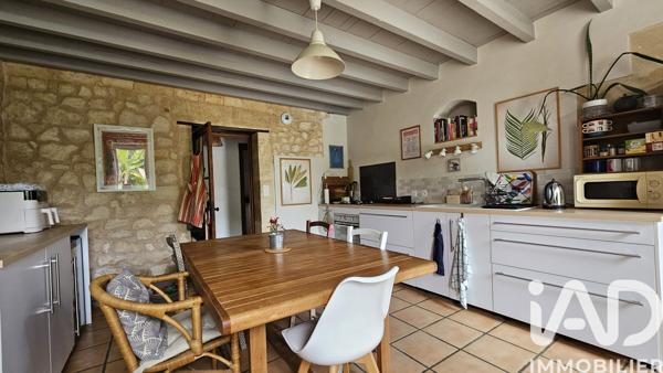 Maison à vendre 6 pièces 185 m² Saint-Yzan-de-Soudiac