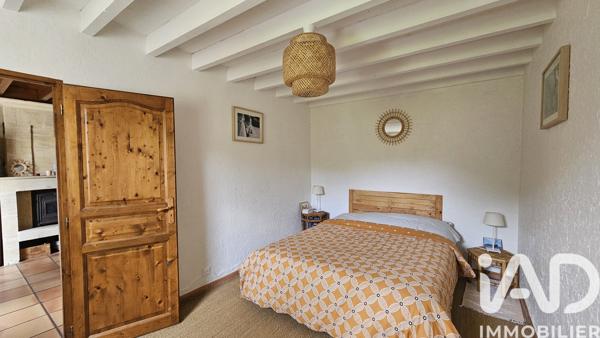 Maison à vendre 6 pièces 185 m² Saint-Yzan-de-Soudiac