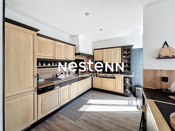 Perpignan maison rénovée, divisée en deux appartements 5 pièces 116.73 m2, jardin et garage.