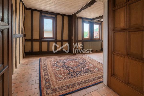 Maison familiale de plus de plus de 215 m² avec salle des fêtes et dépendances.