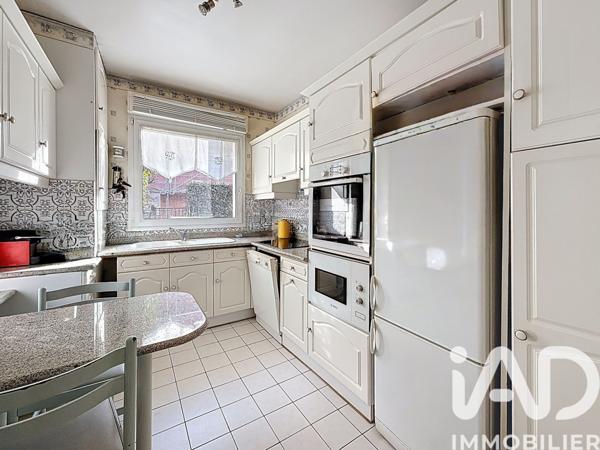 Appartement à vendre 5 pièces 95 m² Montigny-le-Bretonneux