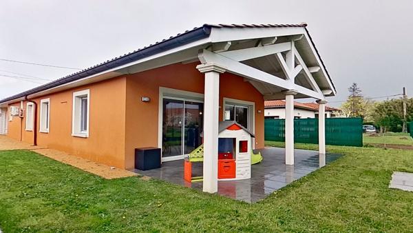 Maison récente de plain-pied de 105m²
