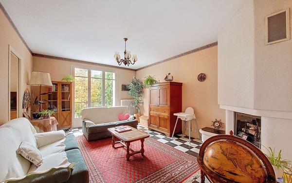 Maison à vendre    5 pièces • 125,93 m2 Tours