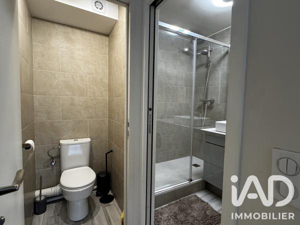 Location appartement 3 pièces 46,52 m² Courbevoie