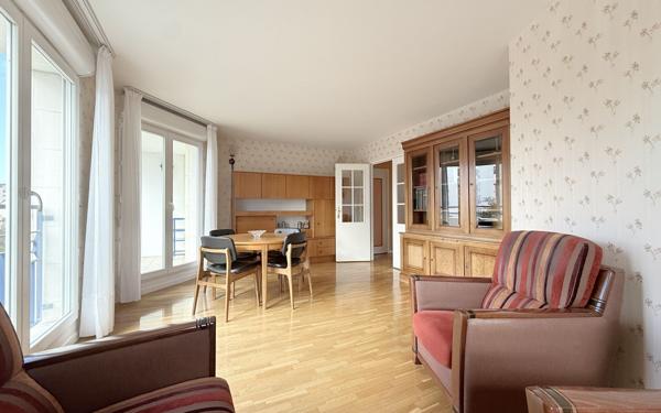 Appartement à vendre    3 pièces • 68,73 m2 Vanves