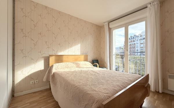 Appartement à vendre    3 pièces • 68,73 m2 Vanves