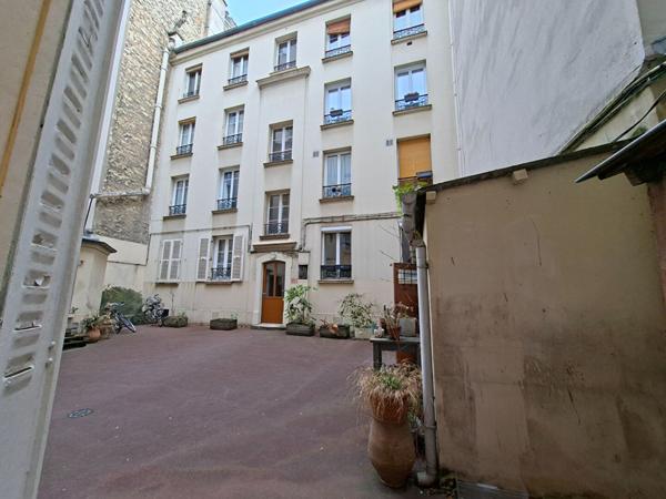 Local commercial Paris 42 m2