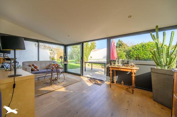 Maison à vendre |                                       Puilboreau |                                        6 pièces  |  210 m²