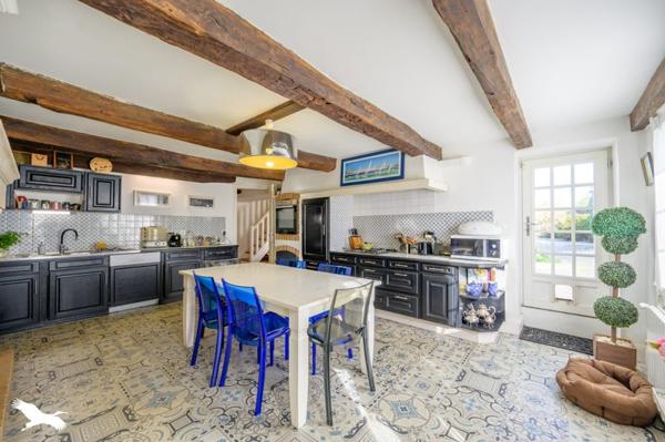 Maison à vendre |                                       Puilboreau |                                        6 pièces  |  210 m²