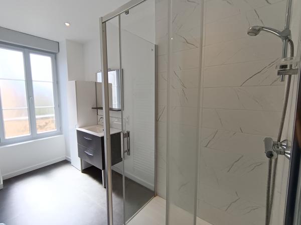 3 PIECES - QUARTIER REPUBLIQUE- 15000 AURILLAC