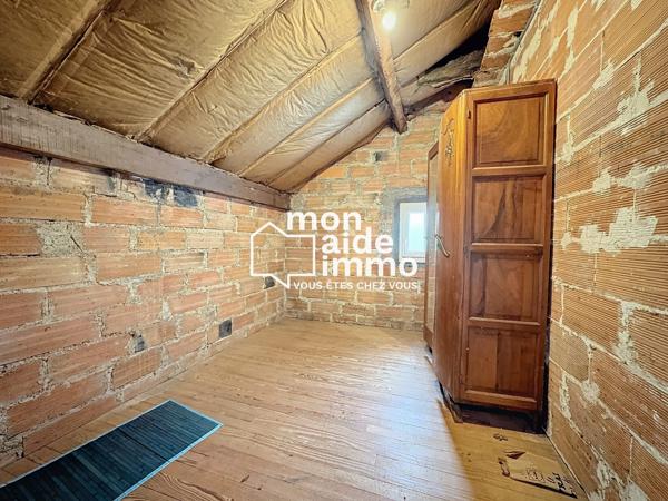 Maison de charme aux vastes volumes avec jardin