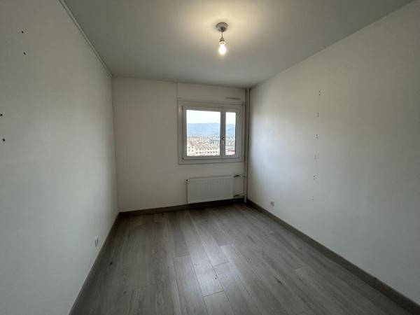 Vaste T4 à Chambéry