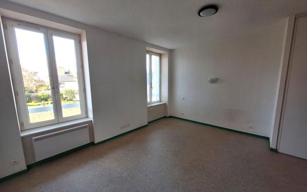 Appartement à vendre    1 pièce • 27,80 m2 Trébeurden