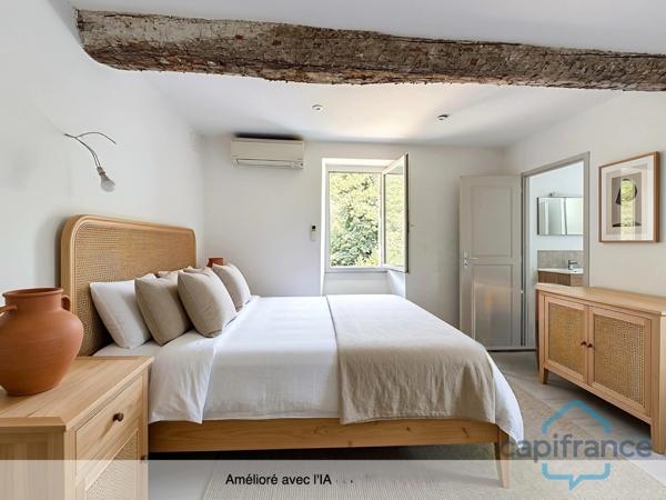 Maison à vendre avec 1 T4 de 80 m2 + 2 T2 de 36 m2 SAINT JEAN DU GARD (30)terrain environ 10719 m2