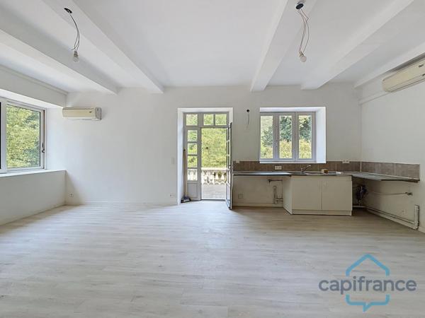 Maison à vendre avec 1 T4 de 80 m2 + 2 T2 de 36 m2 SAINT JEAN DU GARD (30)terrain environ 10719 m2