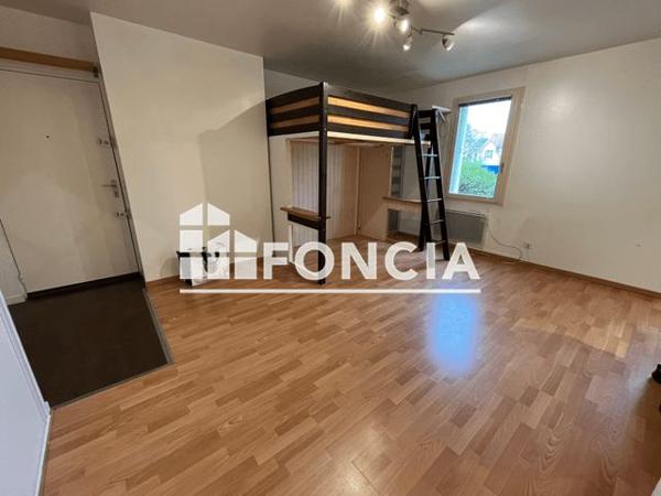 Location Studio 31.07 m² - 2/18 RUE DES MONTS D'ARREE Montigny Le Bretonneux 78180