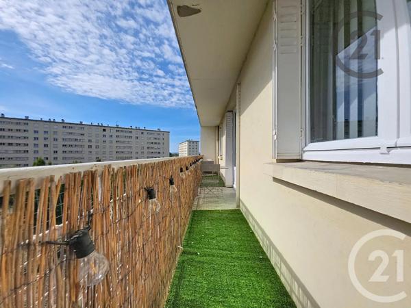 Appartement F4 à vendre  4 pièces - 73,60 m 2   ST ANDRE LES VERGERS  - 10
