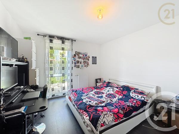 Appartement F2 à vendre  2 pièces - 52,55 m2 ST FARGEAU PONTHIERRY - 77