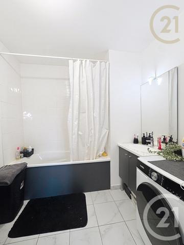 Appartement F2 à vendre  2 pièces - 52,55 m2 ST FARGEAU PONTHIERRY - 77