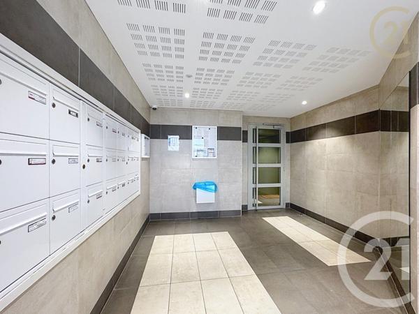 Appartement F2 à vendre  2 pièces - 52,55 m2 ST FARGEAU PONTHIERRY - 77