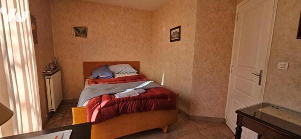 PORNIC, proche centre et écoles, maison 5 chambres sur terrain de plus de 700 m².