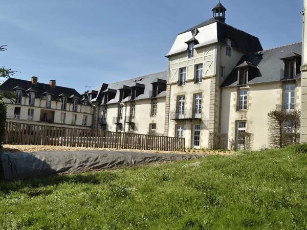 Vente                                                      Appartement
                        
                     3 pièces                      40 m2                     à Baden