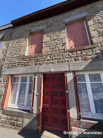 Maison en pierres à Gorron