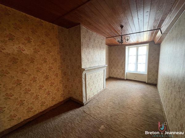 Maison en pierres à Gorron