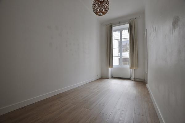 Appartement  3 pièce(s)  2 chambre(s)  72.42 m²