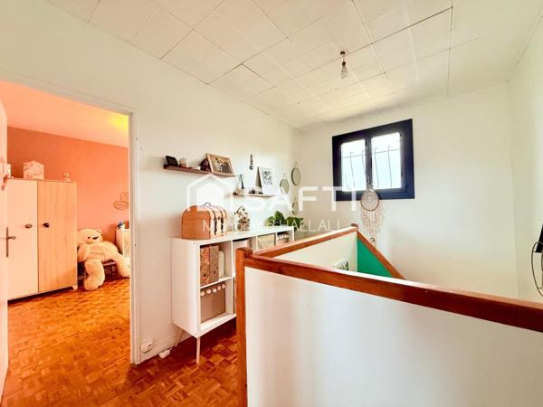 Maison 105 m2, avec jardin, 3 chambres  et bureau