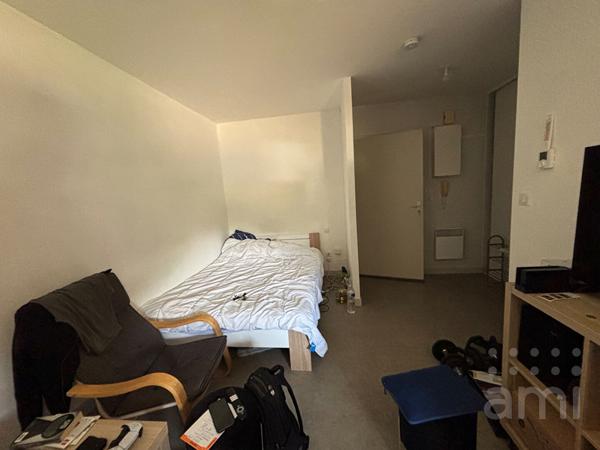 STUDIO NIORT - 1 pièce(s) - 25 m2