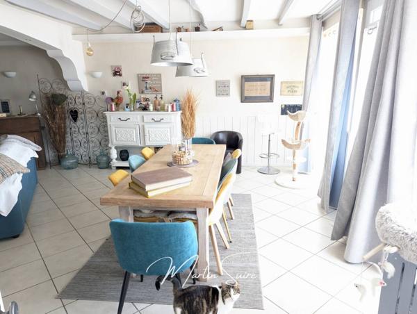 Immeuble à vendre 6 pièces de 240 m²